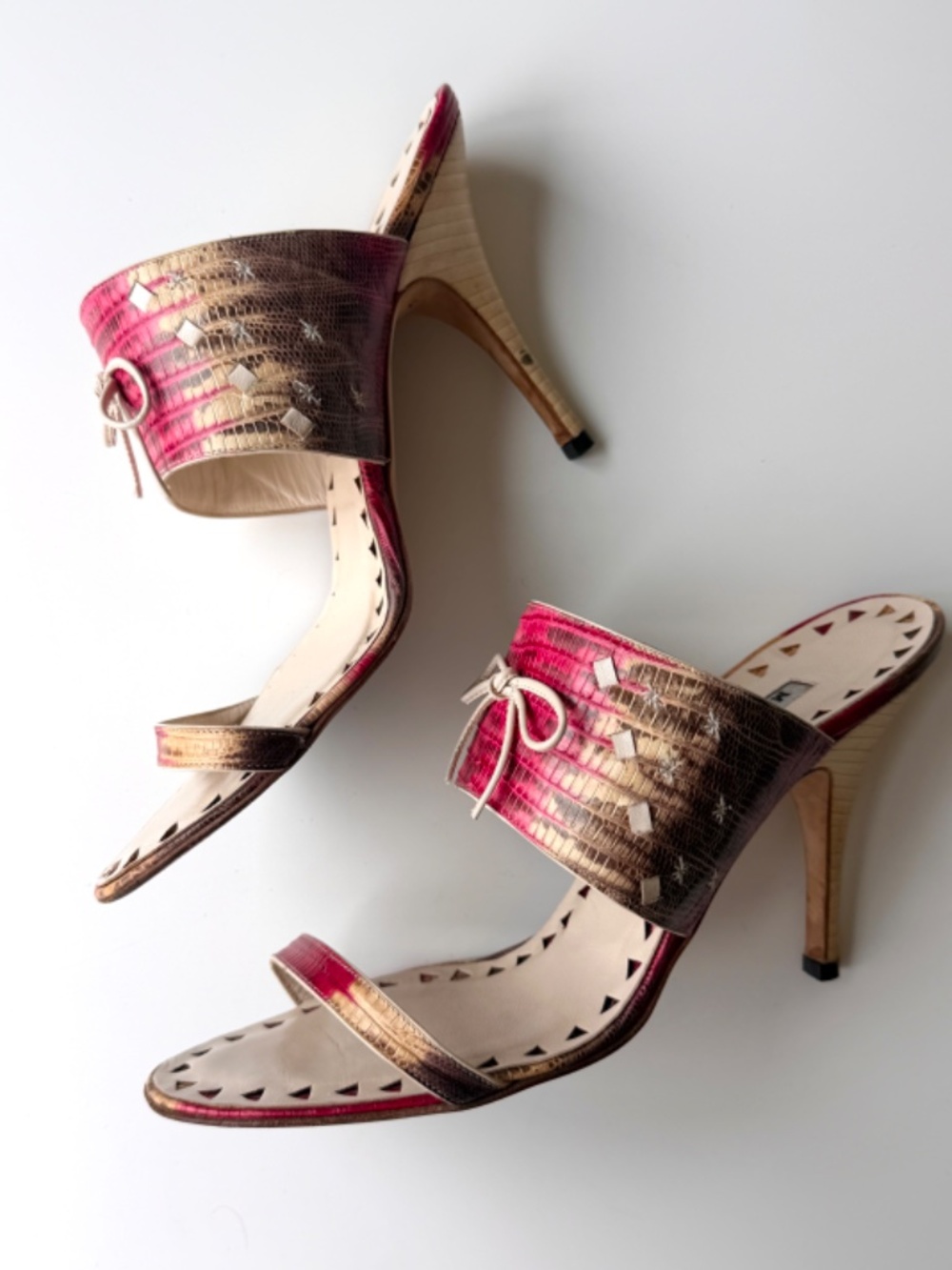 Vintage Manolo Blahnik pink croc leather slide sandals, IT 40 - Picture 5 of 9